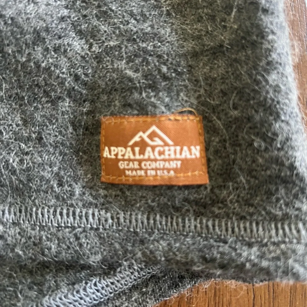 Men's Appalachian Gear Company Gray Alpaca Sweater - Picture 2 of 3